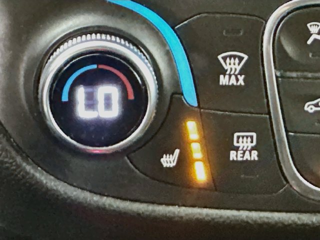 Used 2022 Chevrolet Equinox RS AWD/4WD image 14