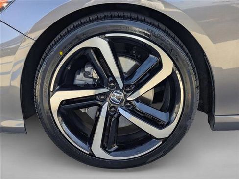 Used 2019 Honda Accord Sport image 23