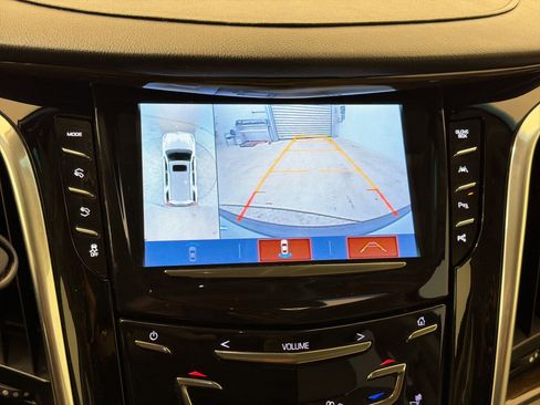 Used 2020 Cadillac Escalade Luxury AWD/4WD image 26