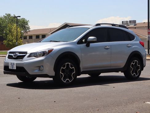 Used 2014 Subaru Crosstrek 2.0i Premium AWD/4WD image 11