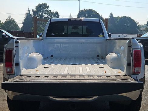 Used 2017 RAM 3500 Laramie AWD/4WD image 10