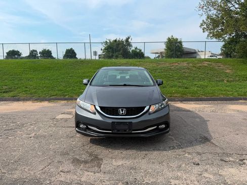 Used 2013 Honda Civic EX-L image 2