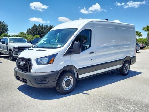 New 2026 Ford Transit 250 148 Medium Roof w/ Load Area Protection Package RWD image 4