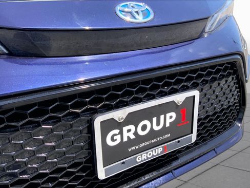 Used 2024 Toyota Corolla SE FWD image 29