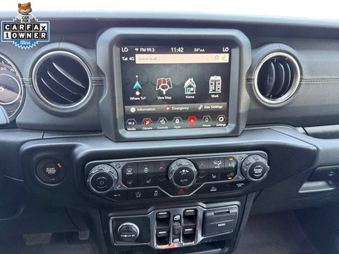 Used 2022 Jeep Gladiator Overland w/ Popular Equipment Package AWD/4WD image 11