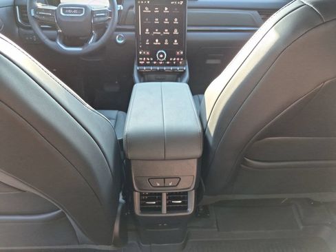 New 2027 GMC Terrain AT4 w/ Convenience Package III AWD/4WD image 35