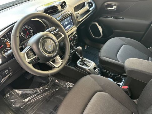Used 2021 Jeep Renegade Sport AWD/4WD image 10
