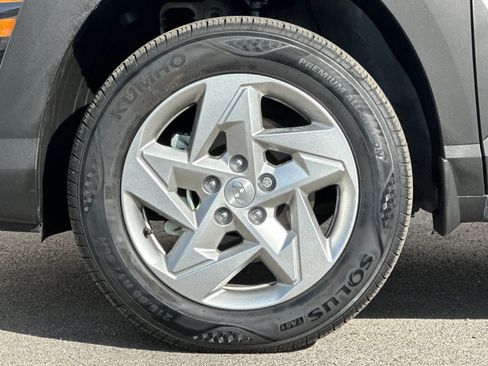 Certified 2025 Hyundai Kona SE AWD/4WD image 30