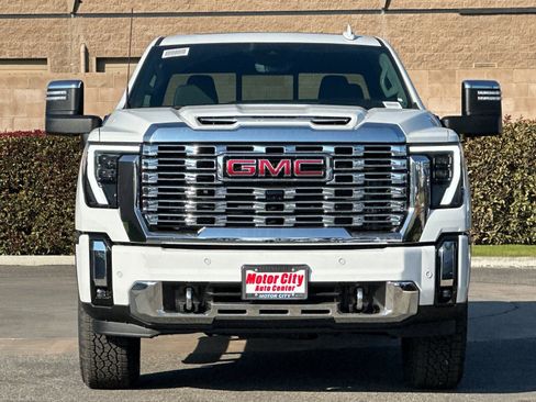 New 2026 GMC Sierra 2500 Denali AWD/4WD image 9