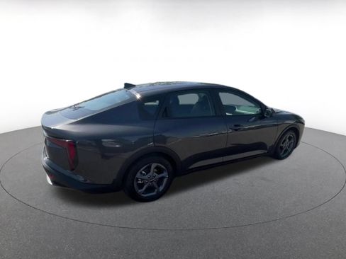 Used 2025 Kia K4 FWD image 15