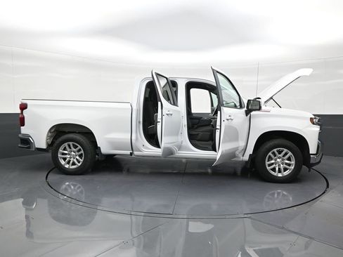 Used 2019 Chevrolet Silverado 1500 LT w/ All-Star Edition image 29