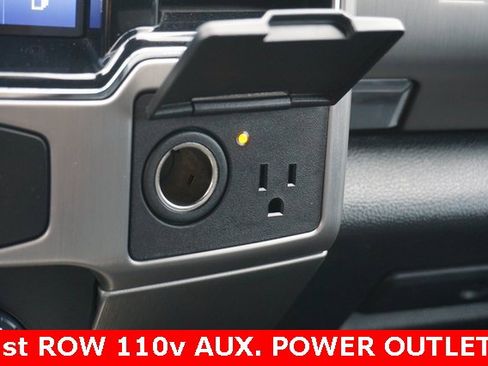 Certified 2022 Ford F350 Platinum image 31