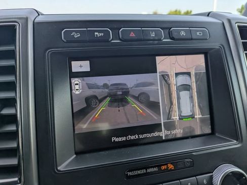 Used 2020 Ford Expedition Platinum AWD/4WD image 18