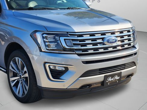 Used 2021 Ford Expedition Max Limited AWD/4WD image 38
