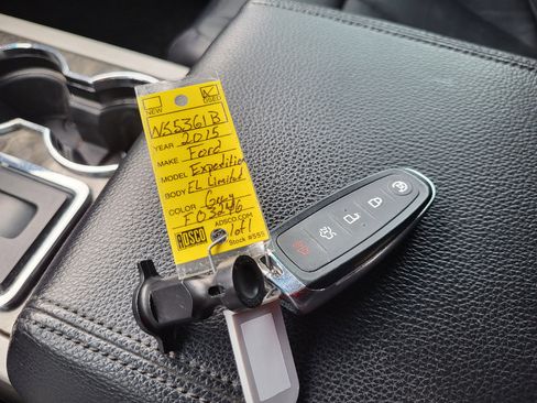 Used 2015 Ford Expedition EL Limited image 9