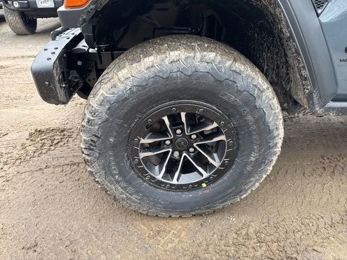 New 2026 Jeep Wrangler Unlimited Rubicon 392 image 9