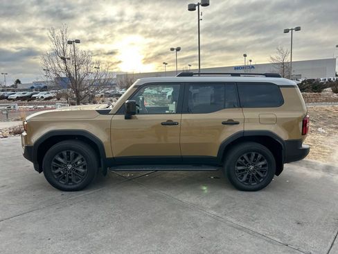 Used 2025 Toyota Land Cruiser Base image 4