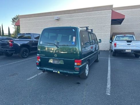 Used 2003 Volkswagen Eurovan MV FWD image 6