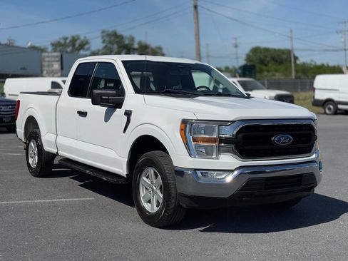 Used 2022 Ford F150 XLT w/ Equipment Group 301A Mid AWD/4WD image 3