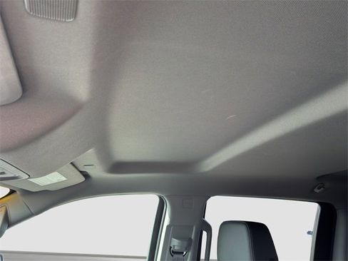 Used 2022 Chevrolet Silverado 1500 LTZ image 10