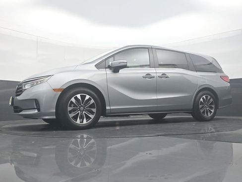 Certified 2024 Honda Odyssey EX-L image 29