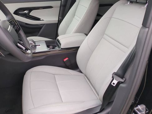 New 2026 Land Rover Range Rover Evoque S image 15