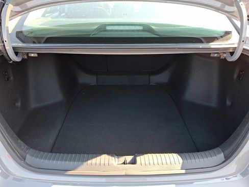 Used 2025 Honda Accord SE image 29