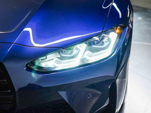 Used 2024 BMW M4 Competition w/ Executive Package image 9