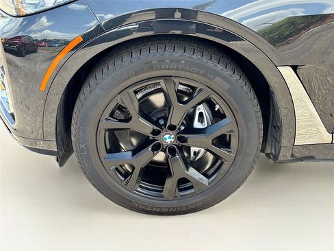 Used 2021 BMW X7 xDrive40i AWD/4WD image 33