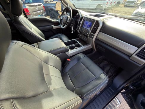 Used 2021 Ford F350 Lariat w/ Lariat Value Package image 7