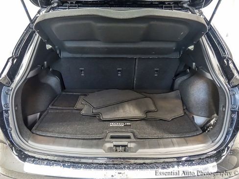 Used 2021 Nissan Rogue Sport SV image 21