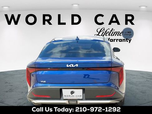 New 2026 Kia K4 LXS image 4