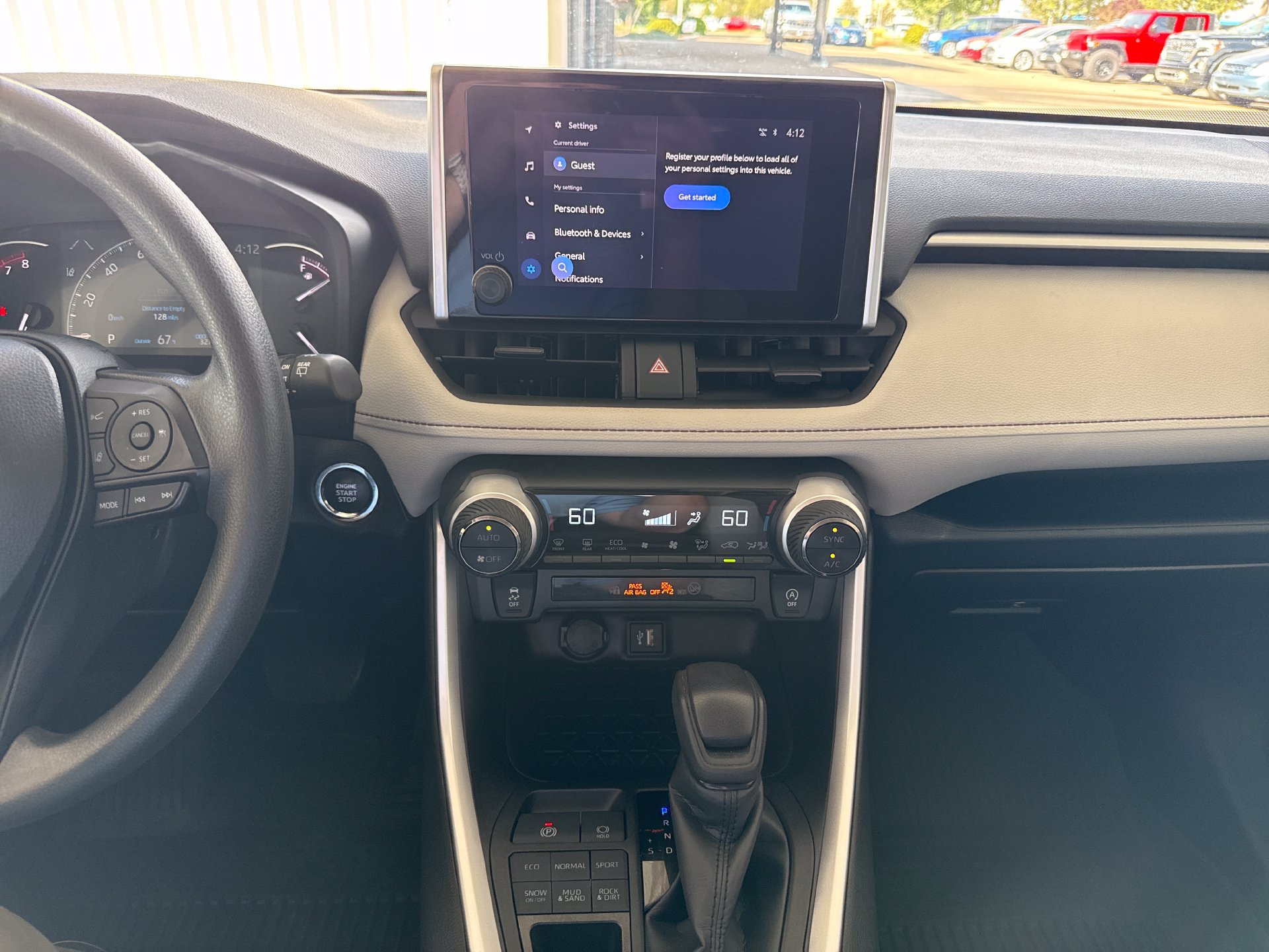 Used 2024 Toyota RAV4 XLE AWD/4WD image 12