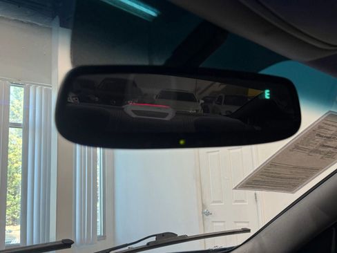 Used 2011 Hyundai Genesis 2.0T image 30