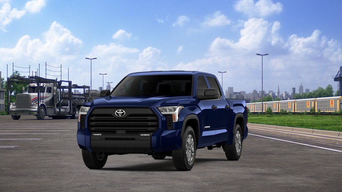 New 2026 Toyota Tundra SR5 w/ TRD Off-Road Premium Package AWD/4WD image 17
