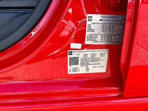 Used 2020 Chevrolet Silverado 1500 RST AWD/4WD image 20