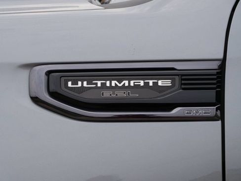 Used 2023 GMC Sierra 1500 Denali Ultimate AWD/4WD image 13