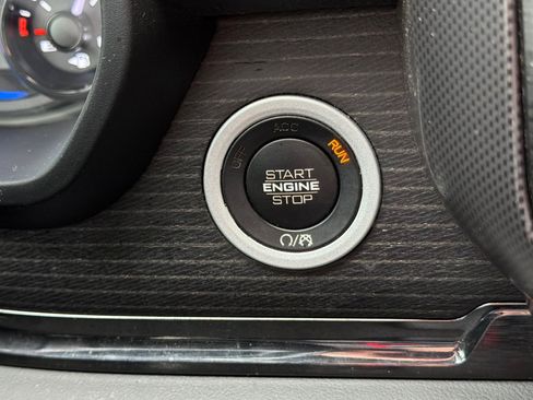 Used 2022 RAM 1500 Limited w/ Body Color Bumper Group image 22