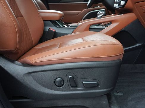 Used 2025 Kia Telluride EX X-Line AWD/4WD image 33