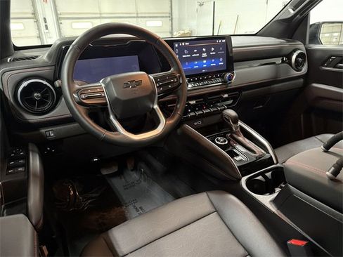 Certified 2025 Chevrolet Colorado Z71 w/ Technology Package image 17