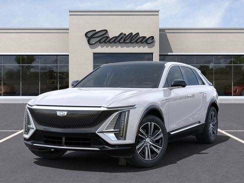 New 2025 Cadillac Lyriq Luxury image 6
