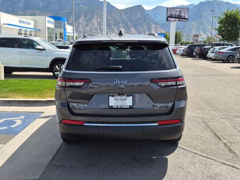 Used 2023 Jeep Grand Cherokee L Limited w/ Luxury Tech Group II AWD/4WD image 7