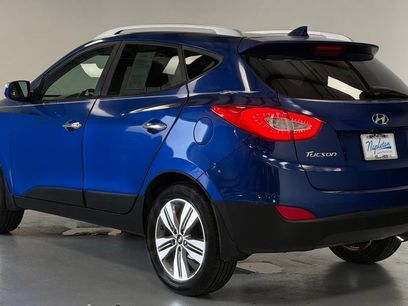 Used 2014 Hyundai Tucson Limited w/ Technology Package 02