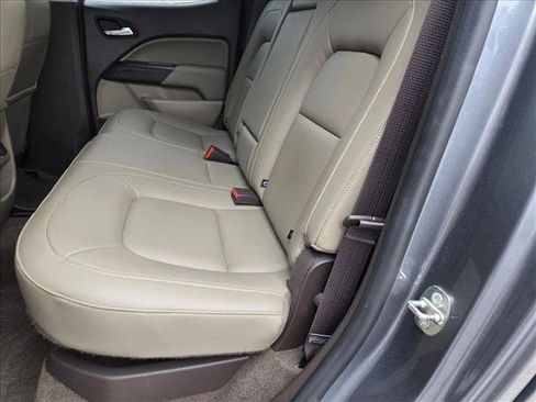 Used 2018 GMC Canyon SLT w/ Trailering Package image 16