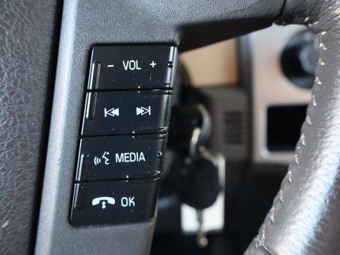 Used 2011 Ford F150 XLT w/ XLT Convenience Pkg image 31