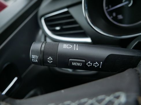 Used 2019 Buick Encore Preferred w/ Safety Package image 31