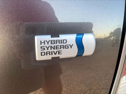 Used 2016 Toyota Prius C One FWD image 8