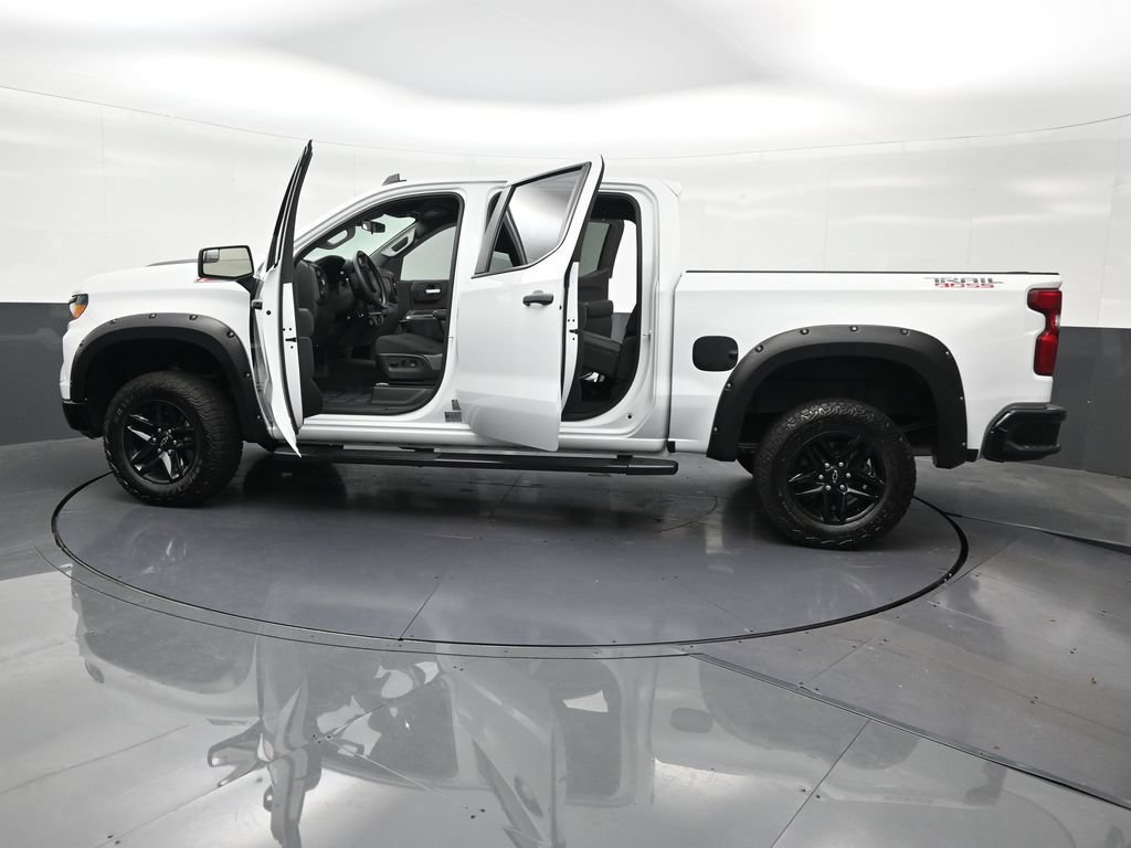 Used 2024 Chevrolet Silverado 1500 Custom Trail Boss AWD/4WD image 33