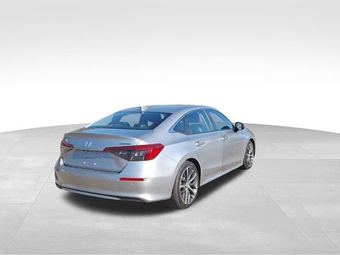 Used 2024 Honda Civic Touring image 12