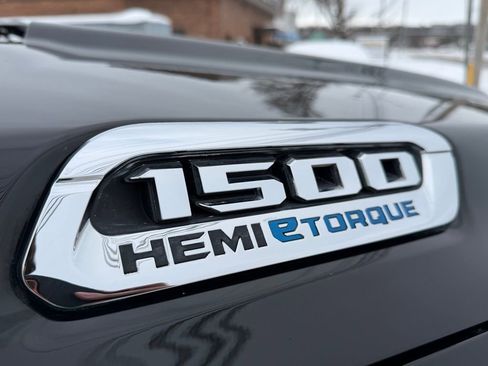 Used 2021 RAM 1500 Big Horn image 9